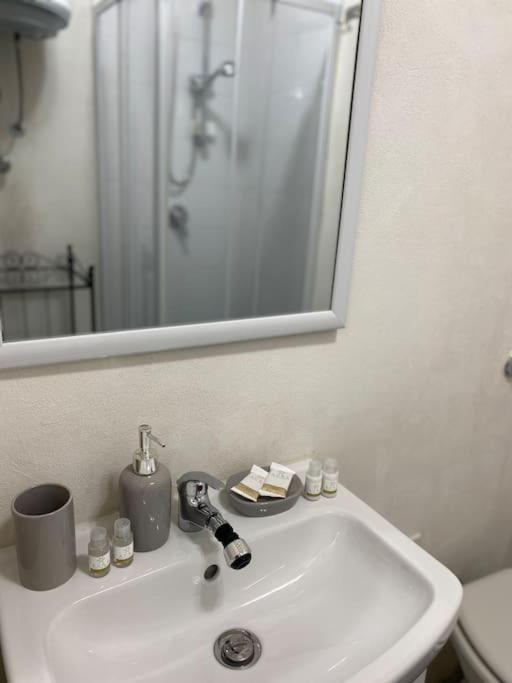 فيلا Casa Elena - Casa Vacanze Napoli Centro المظهر الخارجي الصورة